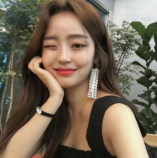 핑걸 매니저 수연