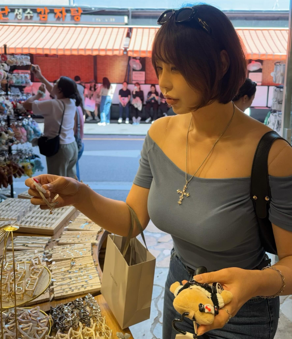 부산출장샵 유니(일본)